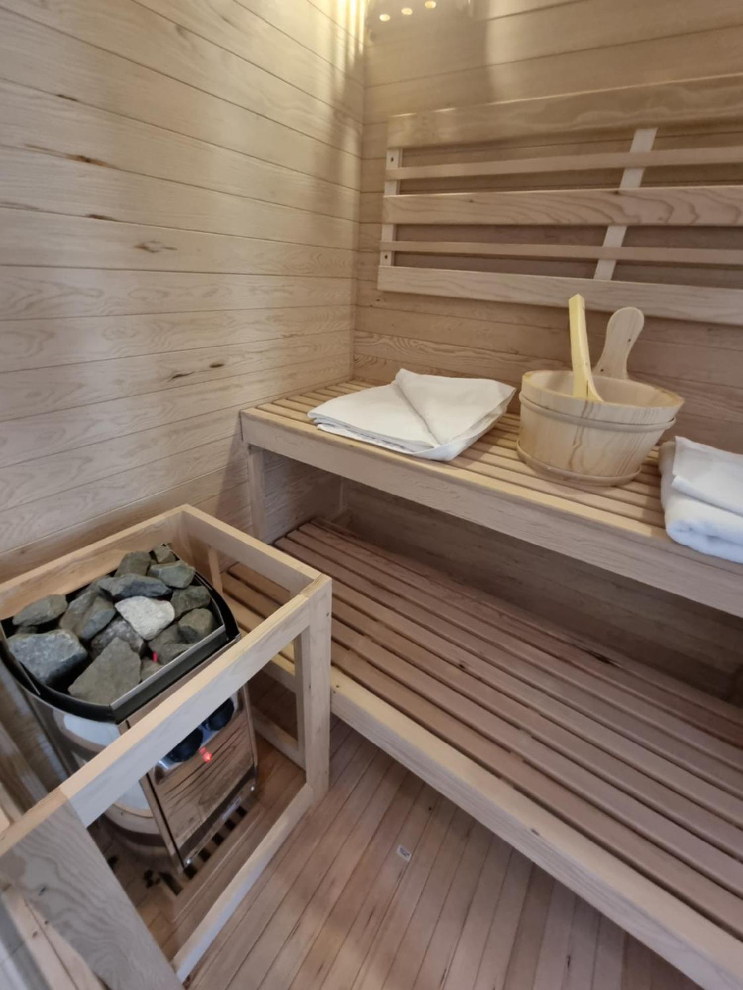 Amurresidence 64 Sauna Parking Barbeque Ясси Екстер'єр фото